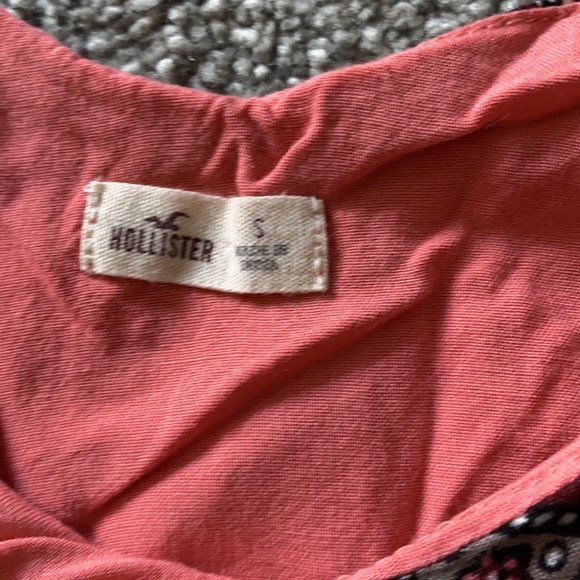 A Top from Hollister - Picture 2 of 3